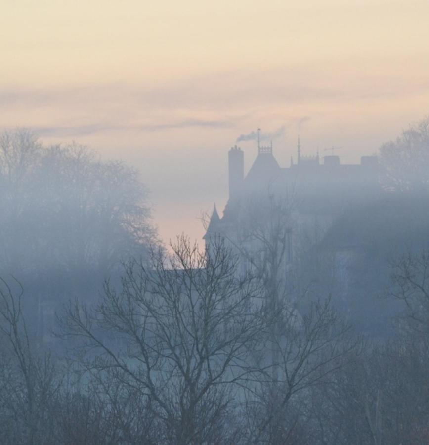 Chambres D'Hotes Montbron Luchapt Exteriör bild